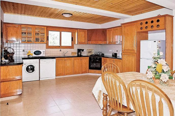  . - Villa Chrisandria . (Photo Gallery) }}