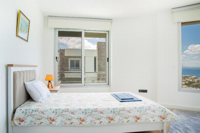  . - Villa Azure Heaven . (Photo Gallery) }}