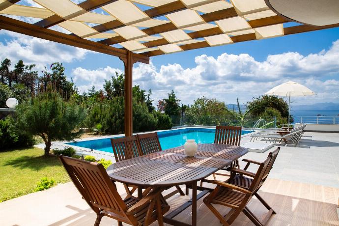  . - Villa Azure Heaven . (Photo Gallery) }}