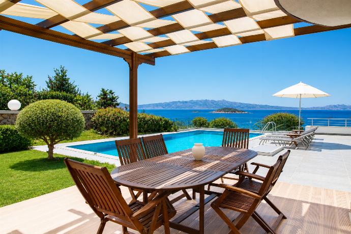  . - Villa Azure Heaven . (Galerie de photos) }}