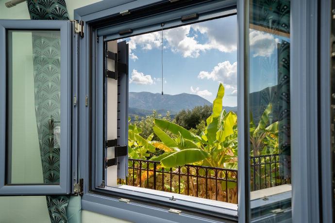  . - Sunrise Villa . (Photo Gallery) }}