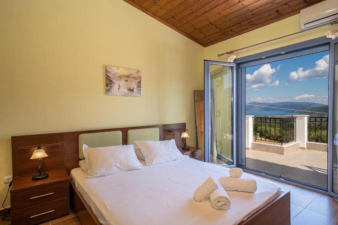  . - Sunrise Villa . (Photo Gallery) }}