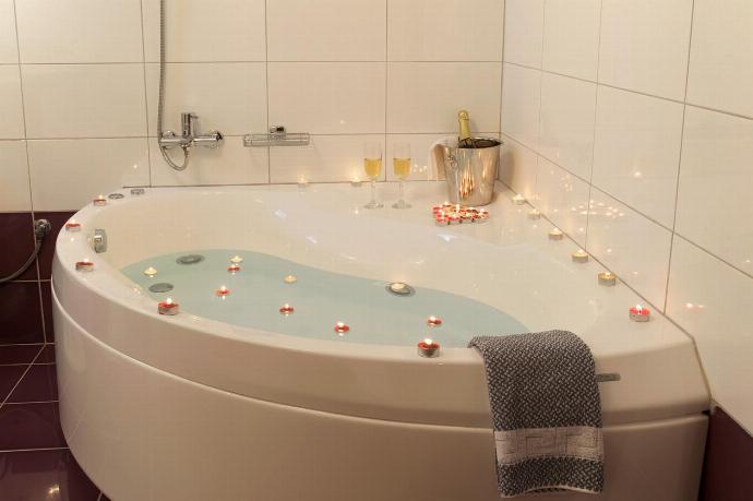  . - Sunrise Villa . (Photo Gallery) }}