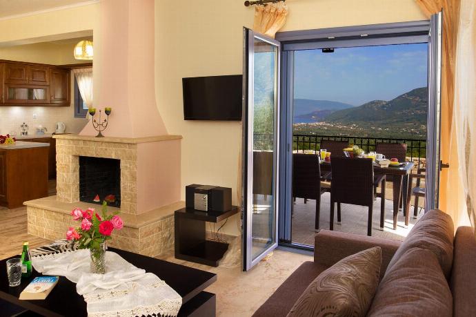  . - Sunrise Villa . (Photo Gallery) }}