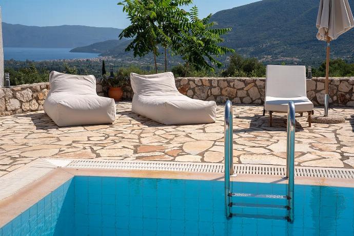  . - Sunrise Villa . (Photo Gallery) }}