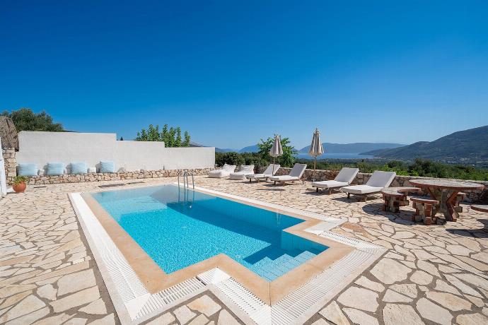  . - Sunrise Villa . (Photo Gallery) }}