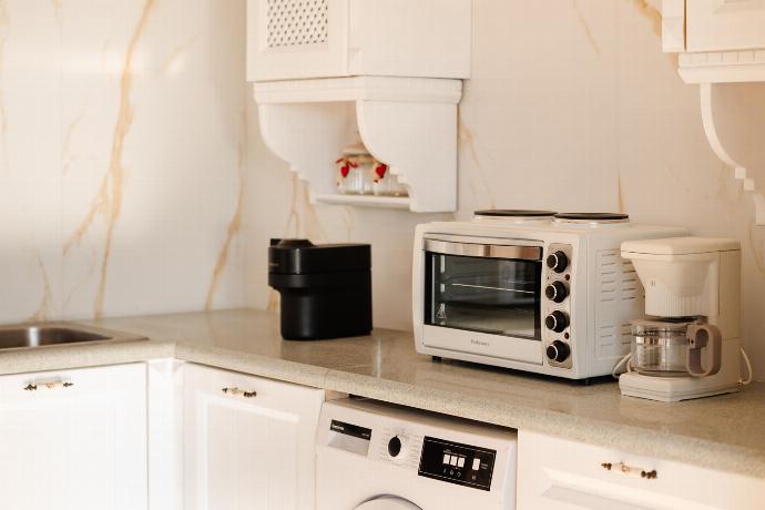 Golden Tiara Apartment