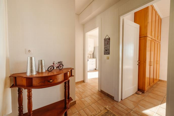 Golden Tiara Apartment