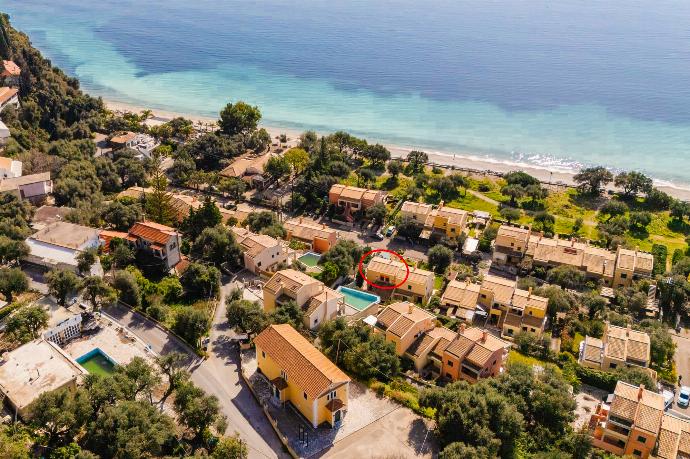 Golden Tiara Apartment