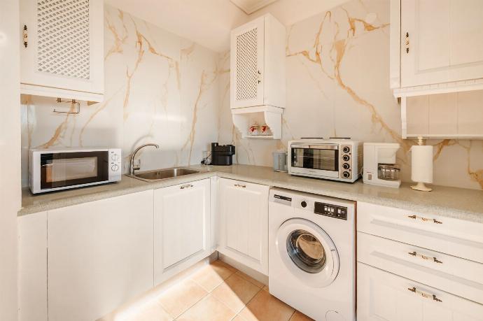 Golden Tiara Apartment