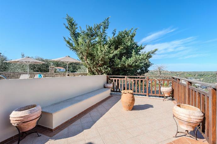  . - Villa Korini . (Photo Gallery) }}