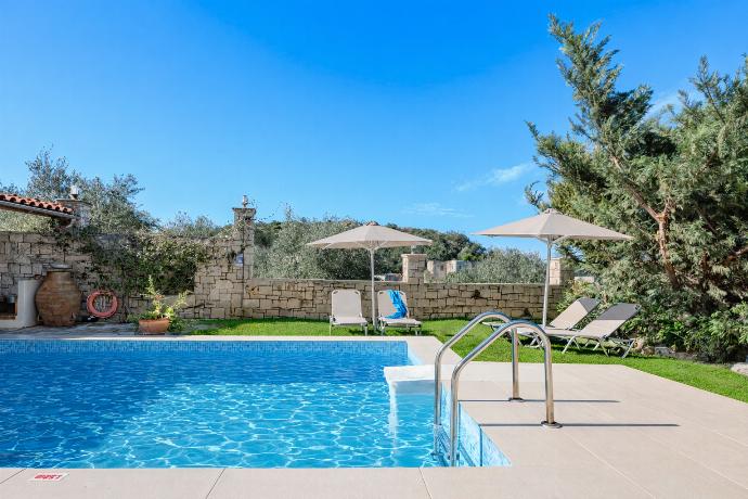 , . - Villa Korini . (Photo Gallery) }}