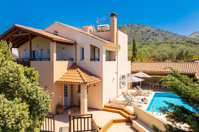Beautiful villa with private pool, terrace, and garden . - Villa Korini . (Photo Gallery) }}