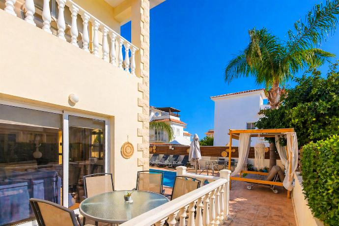  . - Argiro Bright Villa . (Galleria fotografica) }}