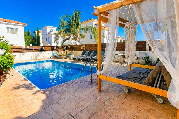  . - Argiro Bright Villa . (Galleria fotografica) }}