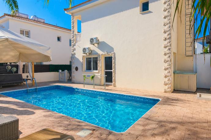  . - Argiro Bright Villa . (Galleria fotografica) }}