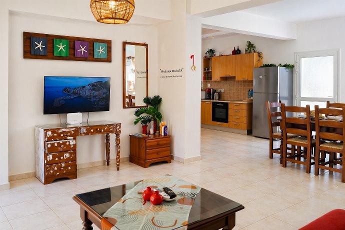  . - Argiro Bright Villa . (Galleria fotografica) }}