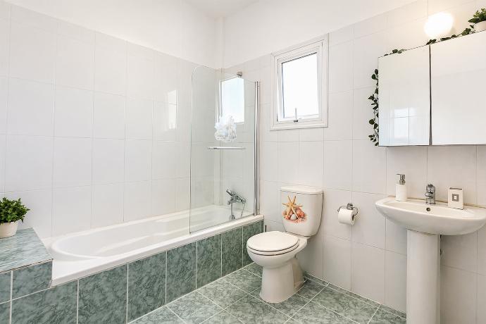  . - Argiro Bright Villa . (Galleria fotografica) }}