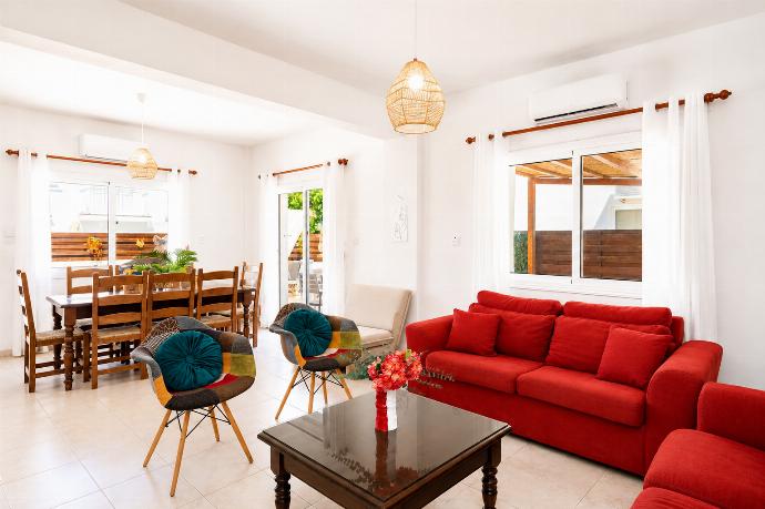  . - Argiro Bright Villa . (Fotogalerie) }}