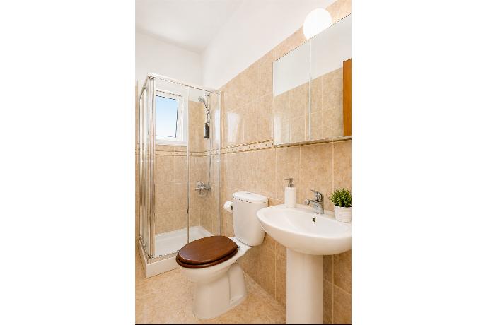 . - Argiro Bright Villa . (Fotogalerie) }}