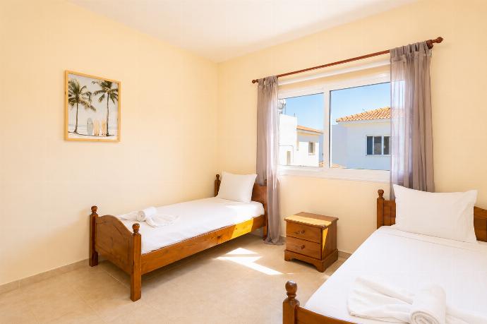  . - Argiro Bright Villa . (Fotogalerie) }}