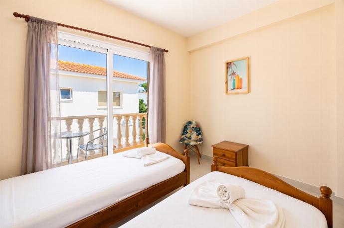  . - Argiro Bright Villa . (Fotogalerie) }}