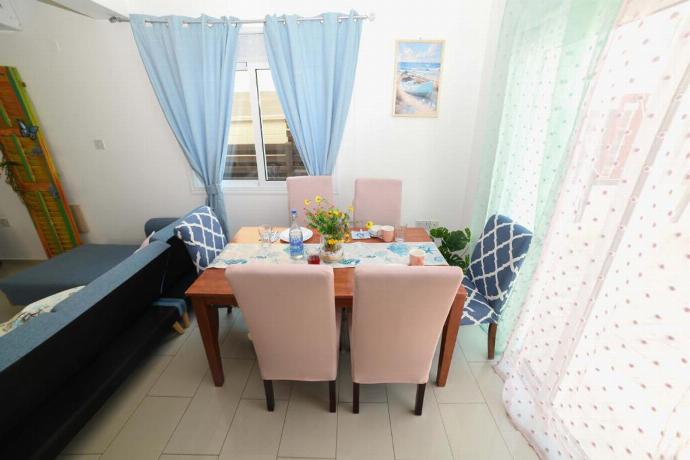  . - Villa Chromata . (Photo Gallery) }}