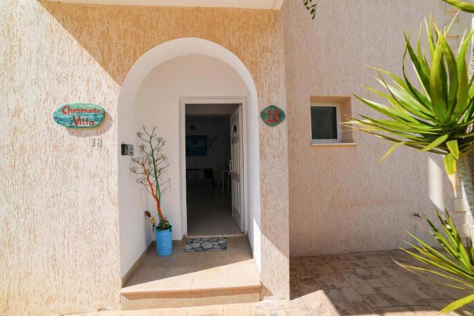  . - Villa Chromata . (Photo Gallery) }}