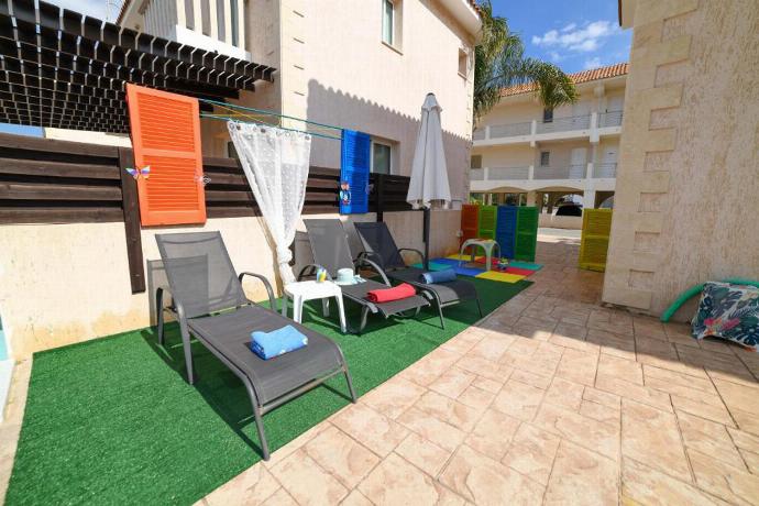  . - Villa Chromata . (Photo Gallery) }}