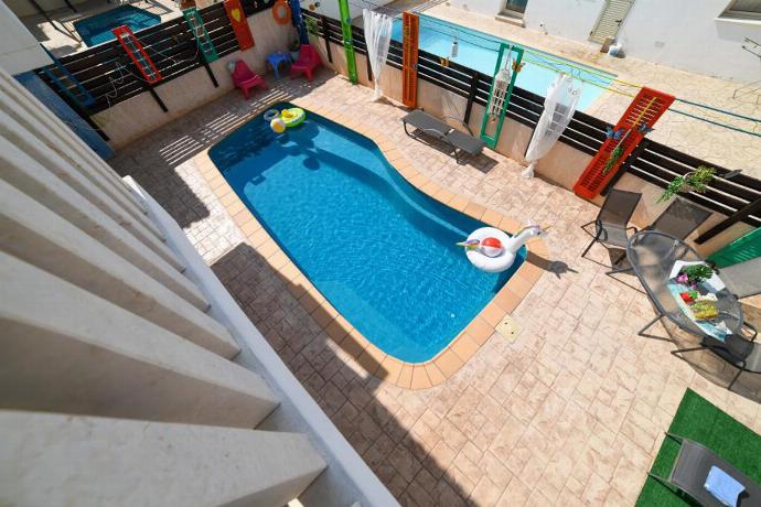  . - Villa Chromata . (Photo Gallery) }}