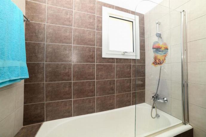  . - Villa Chromata . (Photo Gallery) }}