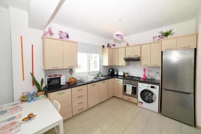  . - Villa Chromata . (Photo Gallery) }}