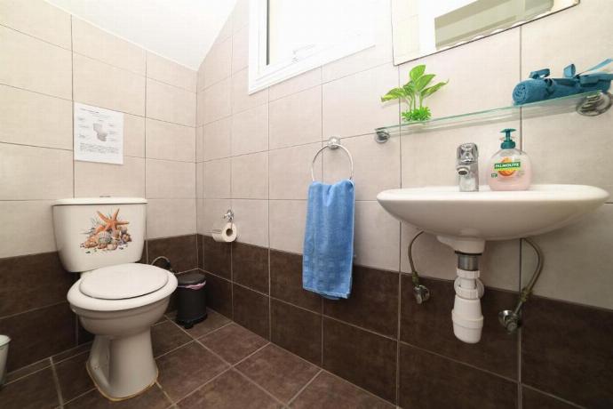  . - Villa Chromata . (Photo Gallery) }}