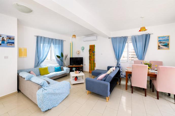  . - Villa Chromata . (Galleria fotografica) }}