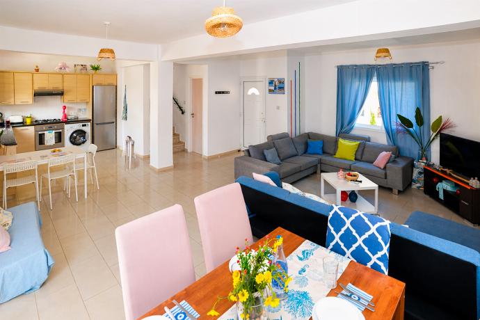  . - Villa Chromata . (Galleria fotografica) }}