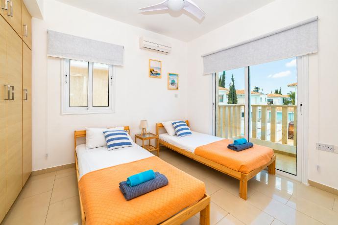  . - Villa Chromata . (Galleria fotografica) }}