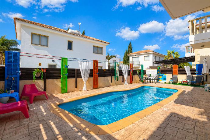  . - Villa Chromata . (Galleria fotografica) }}