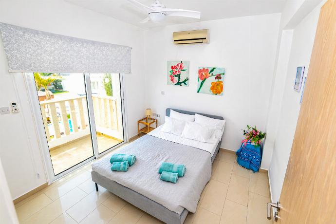  . - Villa Chromata . (Galleria fotografica) }}