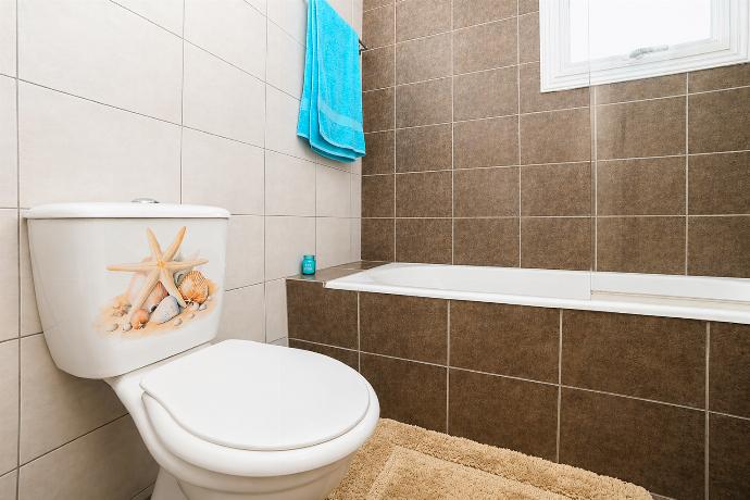  . - Villa Chromata . (Galleria fotografica) }}