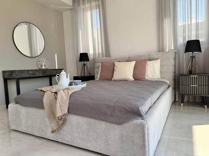  . - Villa Garden Sunrise and Ocean Sunset . (Photo Gallery) }}