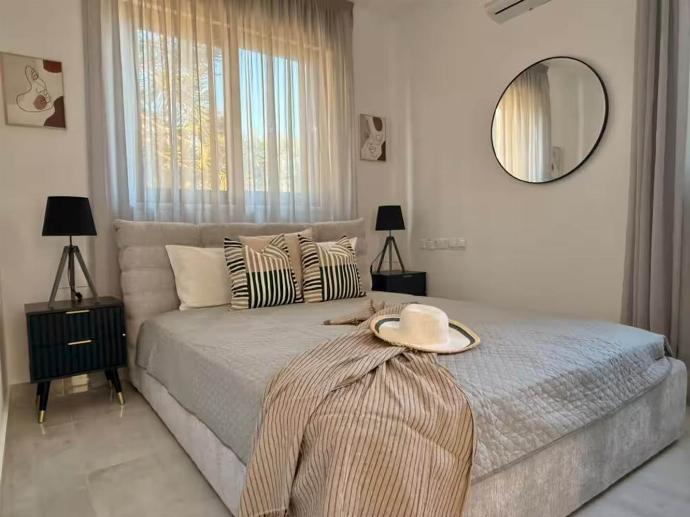  . - Villa Garden Sunrise and Ocean Sunset . (Photo Gallery) }}