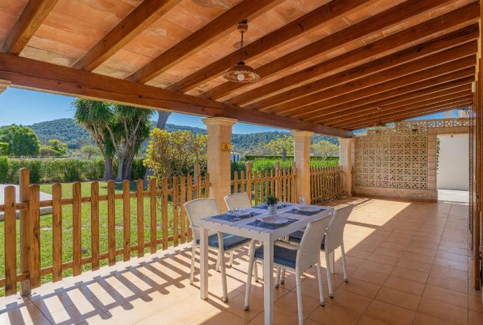  . - Villa del la Vilar . (Galerie de photos) }}