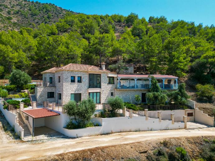 Pomos View Villa