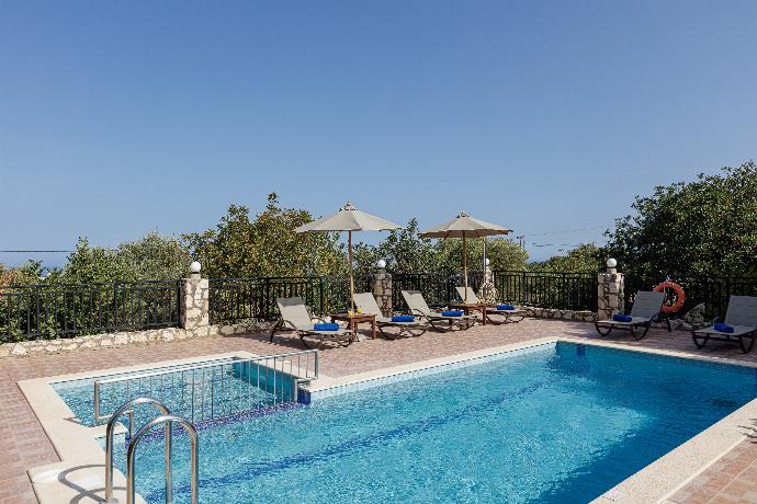 Villa Nefeli Breeze