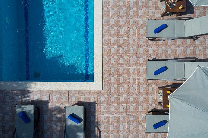 Villa Nefeli Breeze