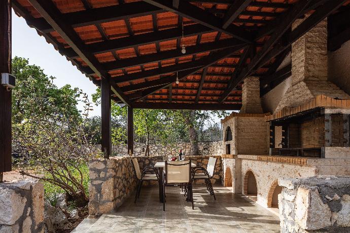 Villa Nefeli Breeze