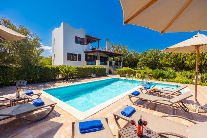 Villa Nefeli Breeze