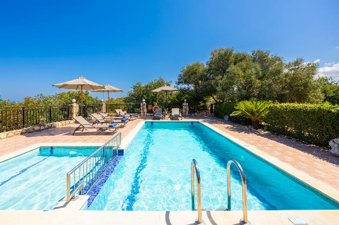 Villa Nefeli Breeze