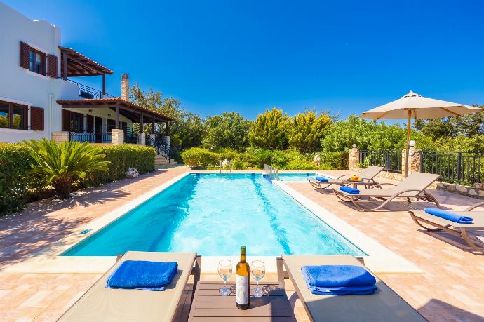 Villa Nefeli Breeze
