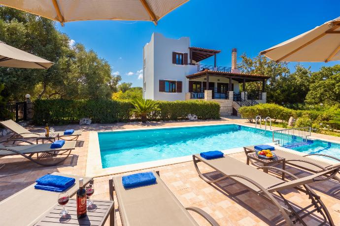 Villa Nefeli Breeze